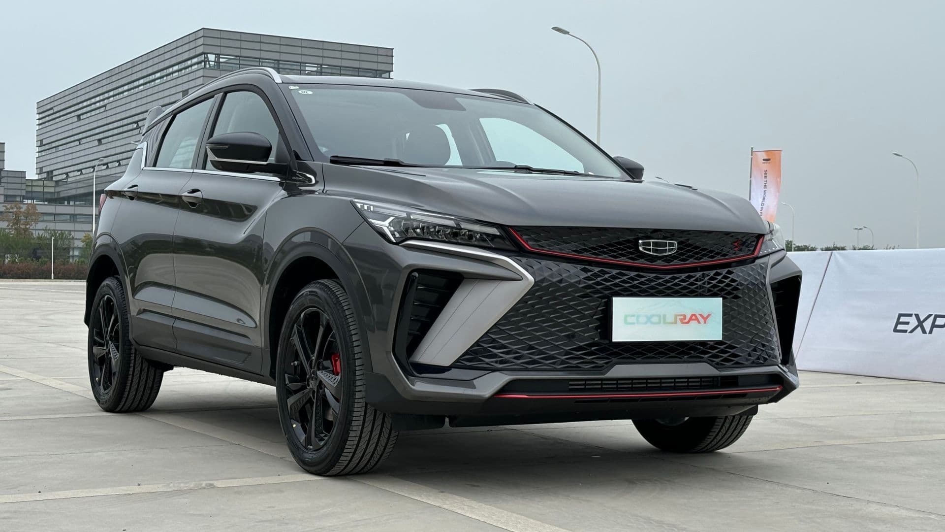 Geely Coolray - Image 1 of 3
